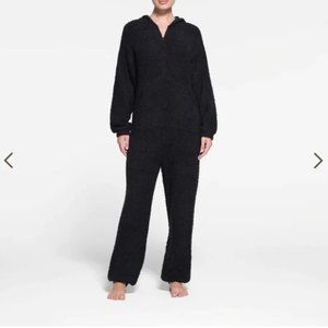 SKIMS Hooded zip-up teddy-fleece onesie